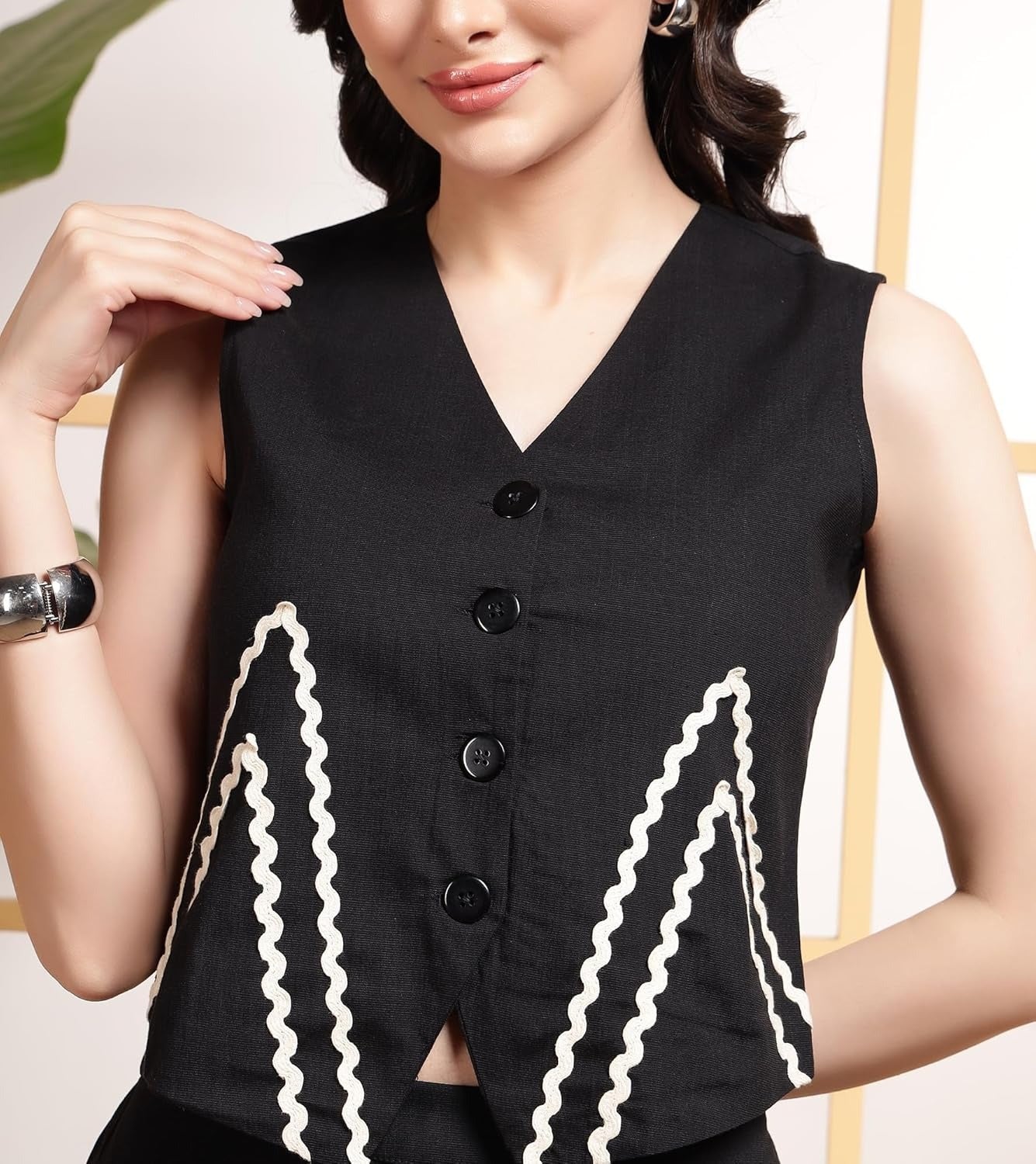 Kurta Women Indo Western Waist Coat With White Zigzag Lace Trousers Co-Ords Set