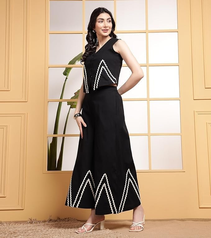 Kurta Women Indo Western Waist Coat With White Zigzag Lace Trousers Co-Ords Set