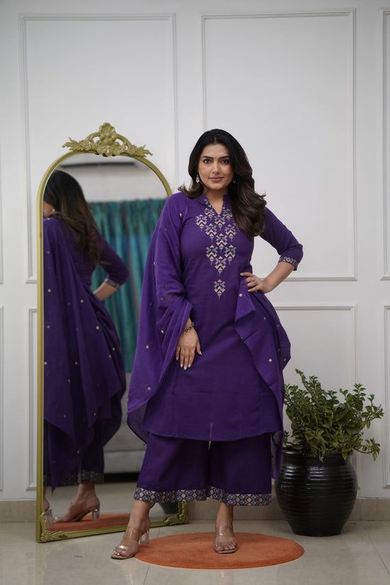 Kurta ALINE kurta set with Cotton Plazzo & Malmal Dupatta with  embroidery work